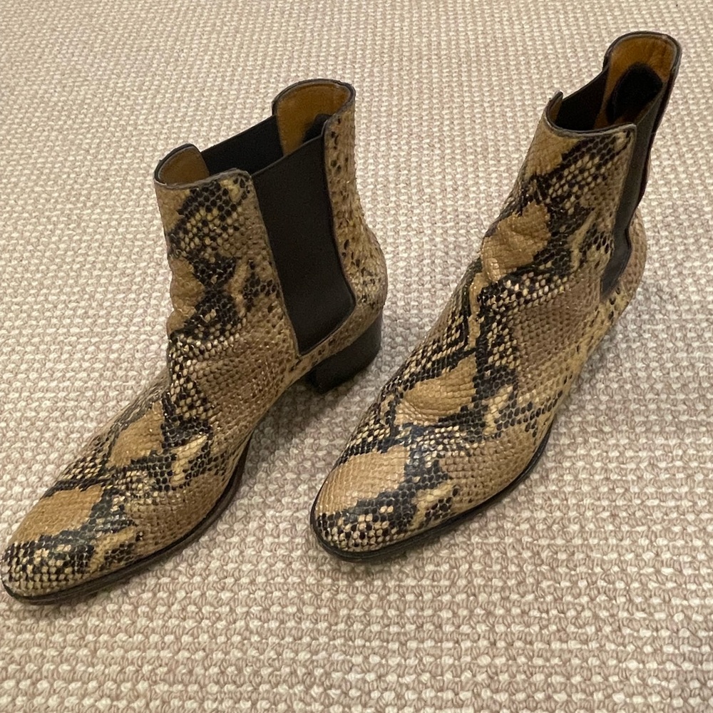 Saint Laurent Chelsea boots in python. Sz 40. Mustard and chocolate. 2”  heel .